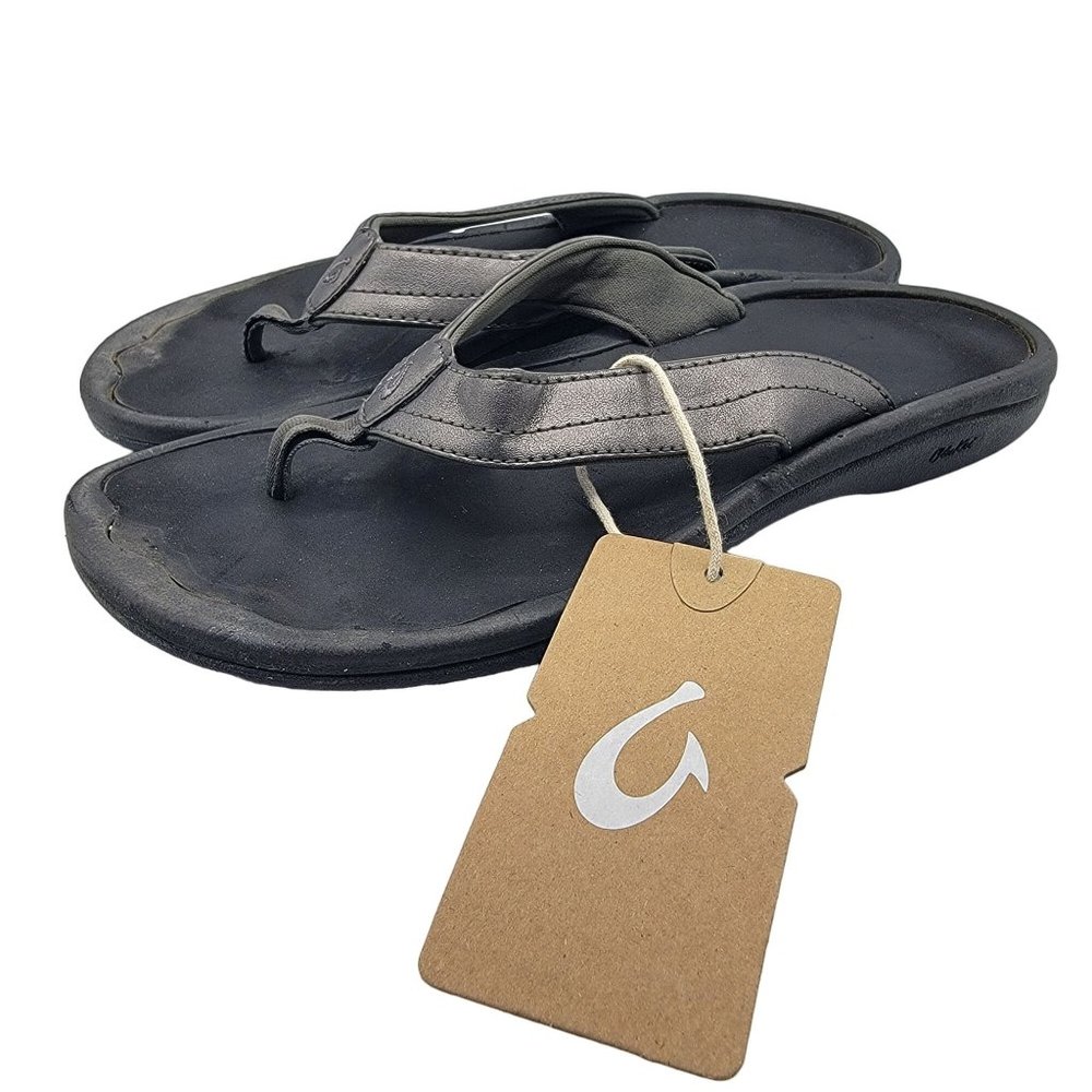 OluKai Ohana Womens 7 Pewter Black Sandals Slip On Flip Flop Casual 20110-7340